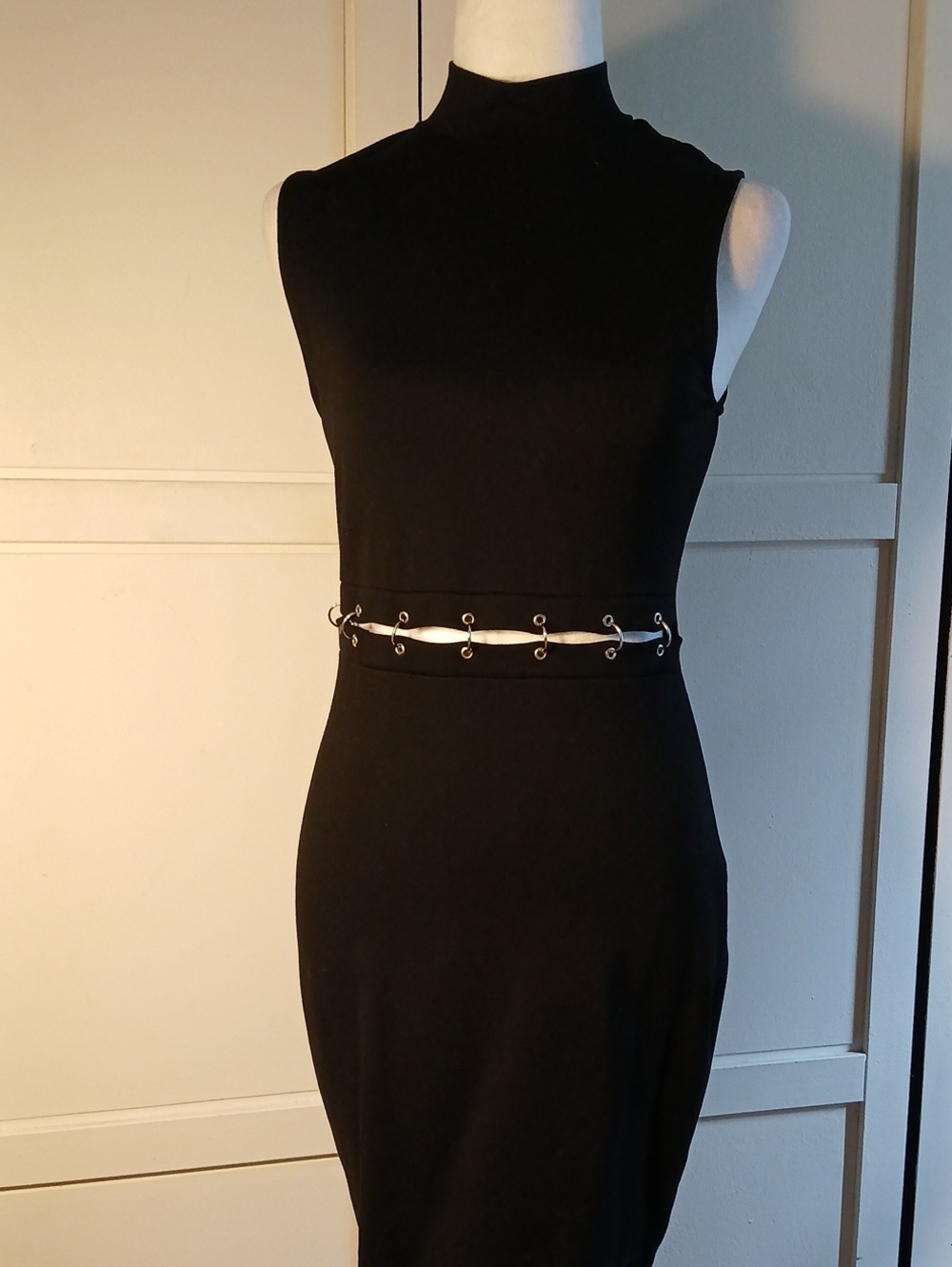 Women’s Black Mock Neck Chain-Link Waisted Dress